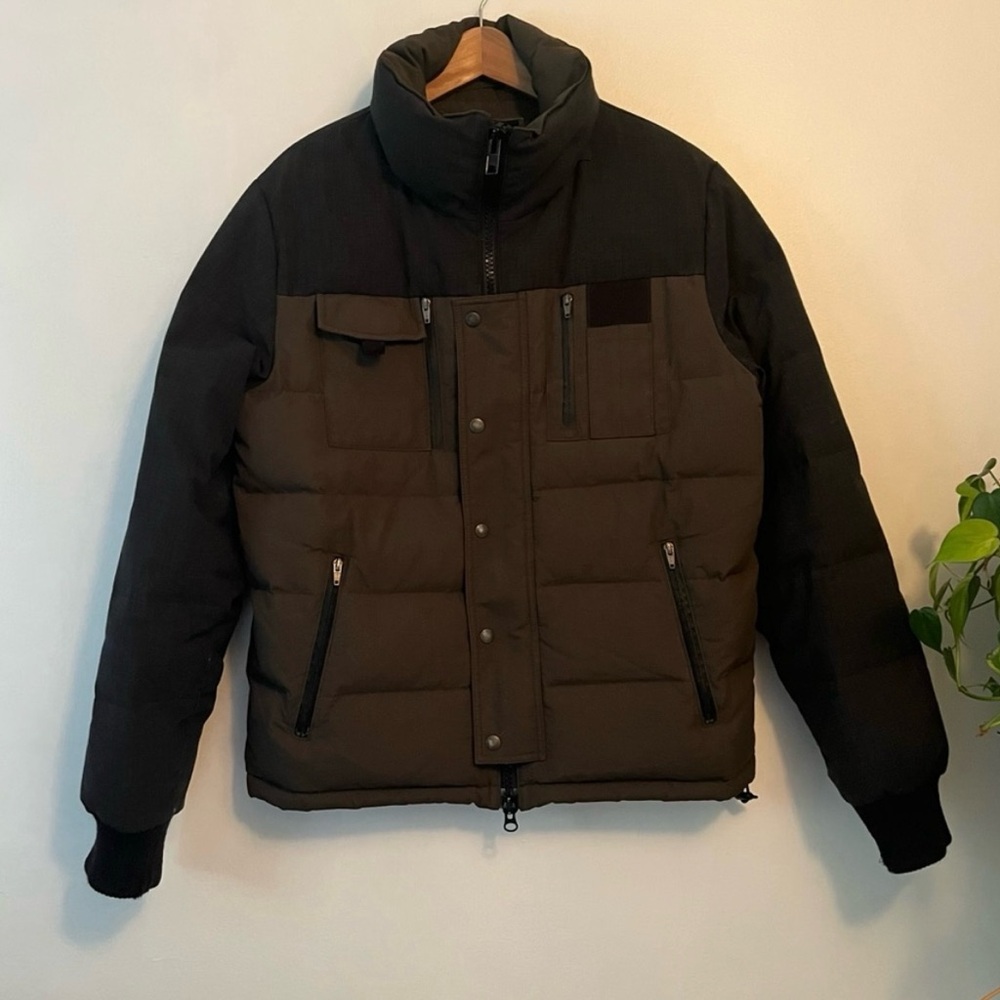 Outdoor Survival Canada jacket - Picture 1 of 3